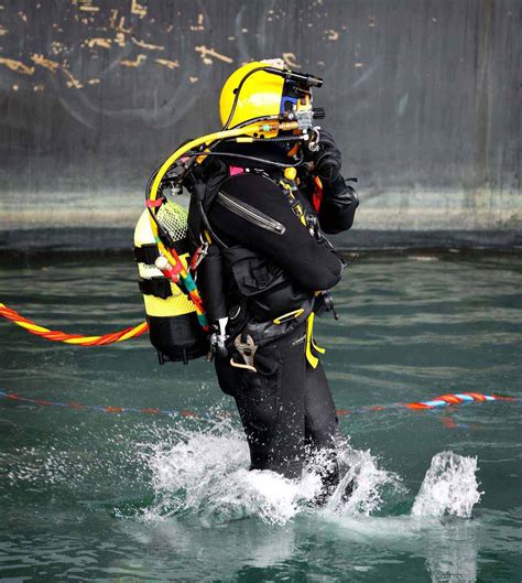 royal naval clearance diver